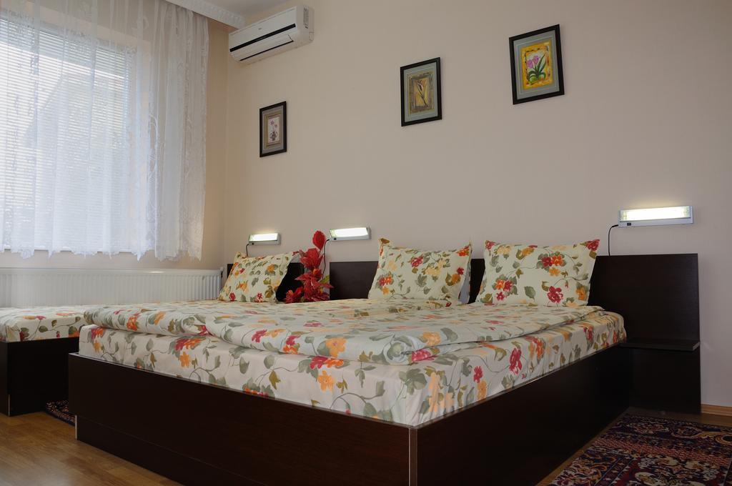 Sakutski House Hisarya Quarto foto